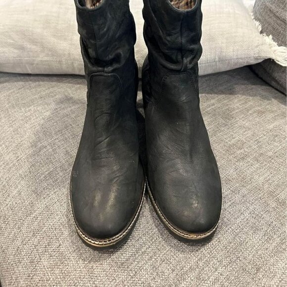 VERA GOMMA woman’s block heel booties. Black leather. Size 41 (10.5) excellent q - Picture 3 of 10